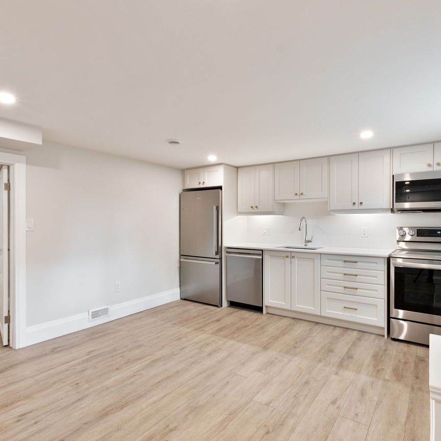 For Lease - 16 Inverary Road Unit# Lower, London North, Ontario - Photo 1