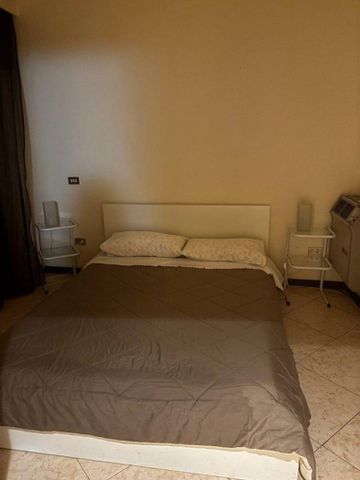Trilocale via della Torre 1, Centro Storico, Modena - Foto 2