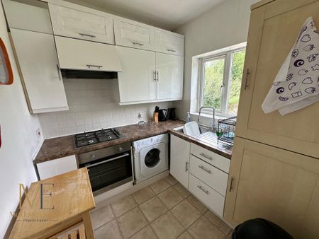 2 bedroom maisonette to rent - Photo 4