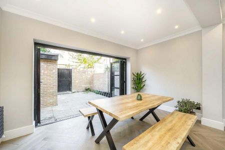 4 bedroom house to rent - Photo 3