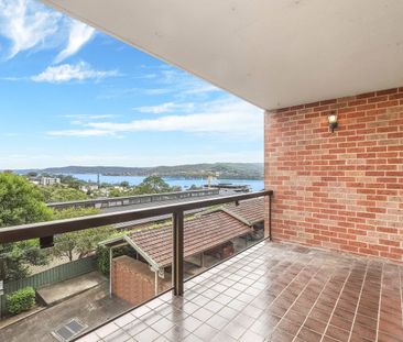 4/3 Joseph Lloyd Close, Gosford, NSW 2250 - Photo 1