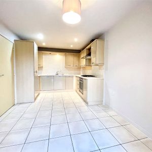 Aphelion Way, Shinfield Aphelion Way, Shinfield - Photo 3