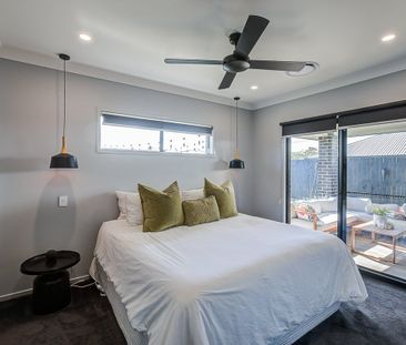 Stunning Family Home close to Schools and Amenities - Photo 5