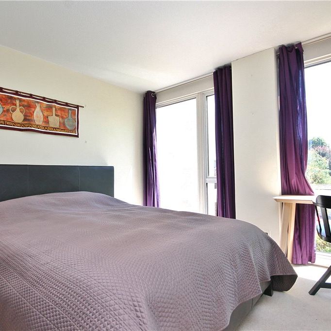 Riverside Road, Staines-upon-Thames, Surrey, TW18 2LE - Photo 1