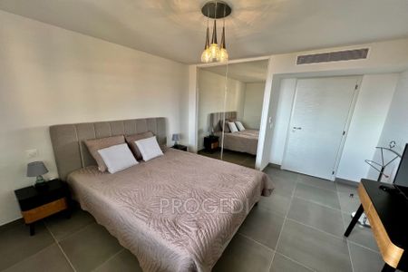 Location Appartement 2 pièces 46m² BEAUSOLEIL 06240 - Photo 4