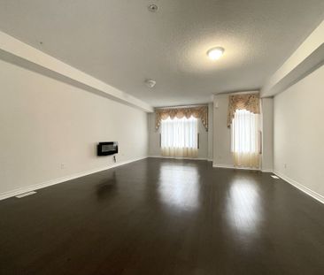 For Lease - 67 Gordon Circle, Newmarket, Ontario - Photo 5