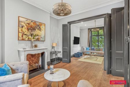 4 bedroom semi-detached house to rent - Photo 2