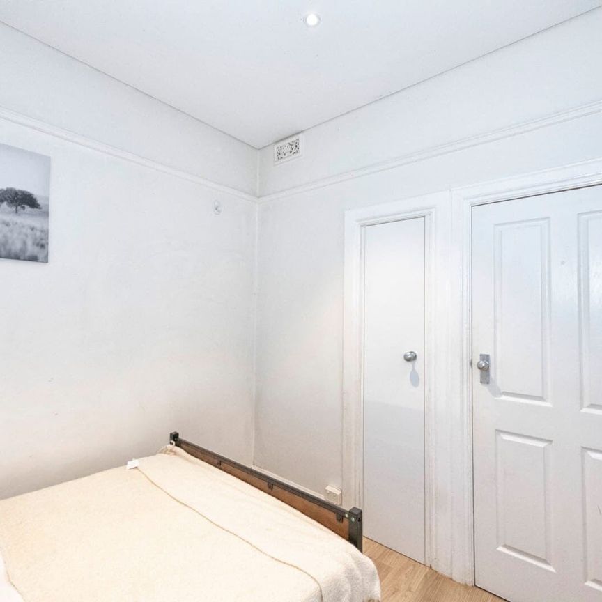 Surry Hills - Photo 1