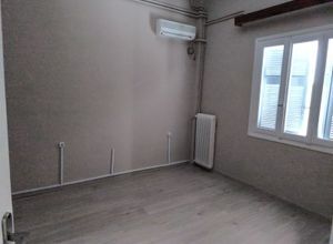 Διαμέρισμα για ενοικίαση - Αγία Βαρβάρα, - Φωτογραφία 2