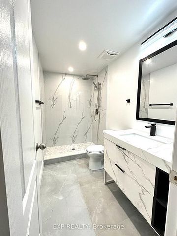 For Lease - 10 Harringay basement Crescent, Toronto, Ontario - Photo 3