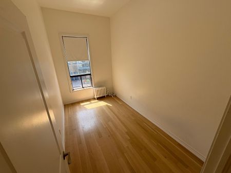 For Lease - 756 Queen Street Unit# B, Toronto, Ontario - Photo 2