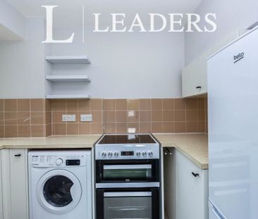 1 bedroom house to rent Bradfield Close, Guildford, GU4 - Photo 6