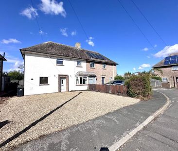 3 bedroom semi-detached house to rent - Photo 2