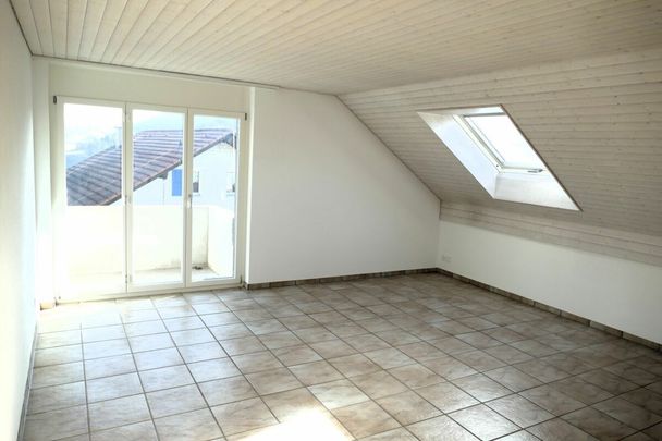 3.5-Zimmer-Dachwohnung "uf der Flue 6 in Liesberg" - Foto 1