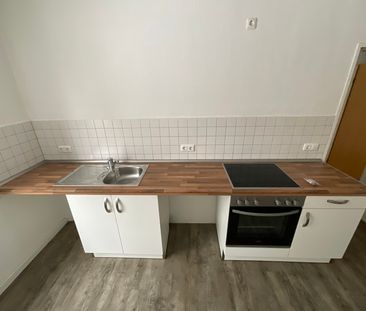 2 Zimmer-Wohnung mit Terrasse und geräumiger Küche - Foto 2