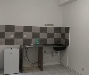 Location Appartement 1 pièce 24m² BORDEAUX 33800 - Photo 1