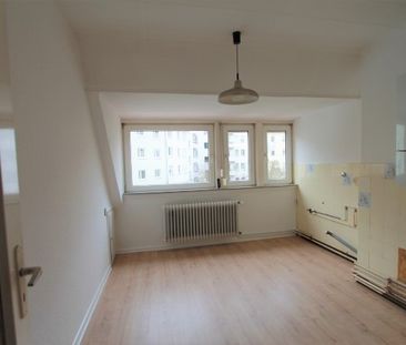 4-Zimmer Wohnung in unmittelbarer Nähe zur Karlsaue zu vermieten! - Foto 6