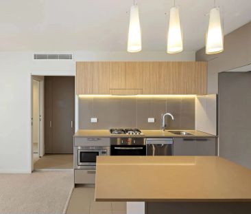 Stylish Apartment Living in Circa Three - Photo 6
