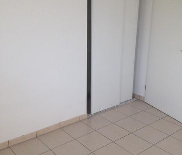 location Appartement T2 DE 42.25m² À POITIERS - Photo 4