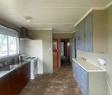 THREE BEDROOMS - MARTON - Photo 5