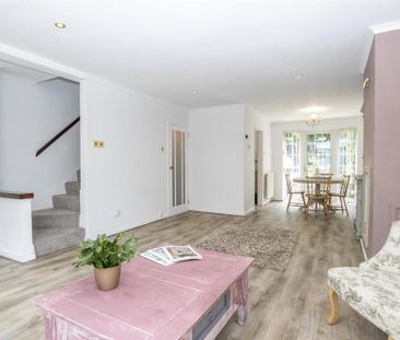 3 bedroom townhouse to rent - Photo 2