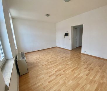 Knusse studio te Aalst - Foto 2