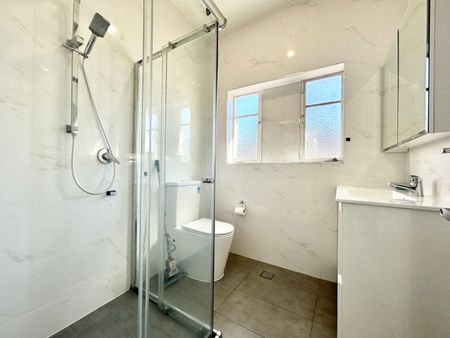 70 Woodbine Crescent, Ryde NSW 2112 - House For Rent | Domain - Photo 2