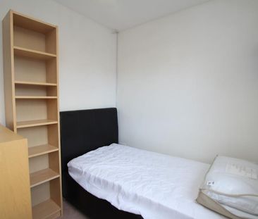 3 bedroom detached house to rent - Photo 5