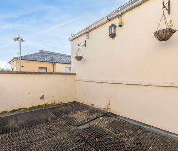 New Street, Cheltenham, GL50 - Photo 2