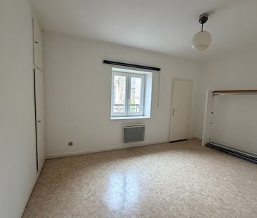 Location Appartement 2 pièces 64m² - Photo 2