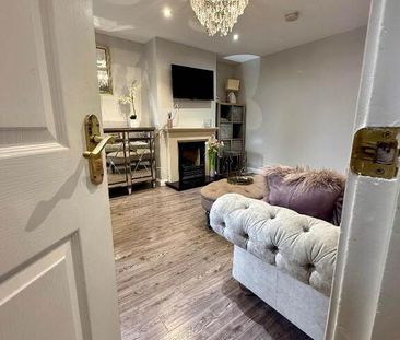 17 Rugby Court, Queens Quarter, Belfast, BT7 1PN - Photo 3