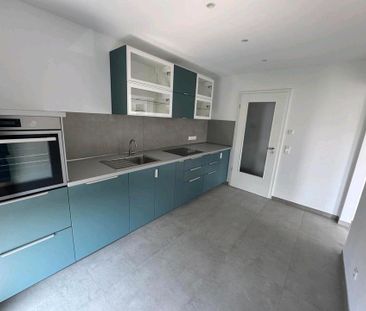 3 ZKB Dachgeschoss mit Einbauküche, NEUBAU Erstbezug 95 m2 - Photo 1