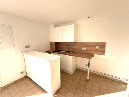 Appartement T2 Les Angles à louer - Photo 2