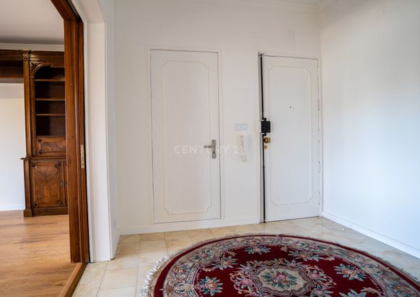 Apartamento T3 em Lisboa