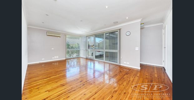 Convenient location - Photo 1