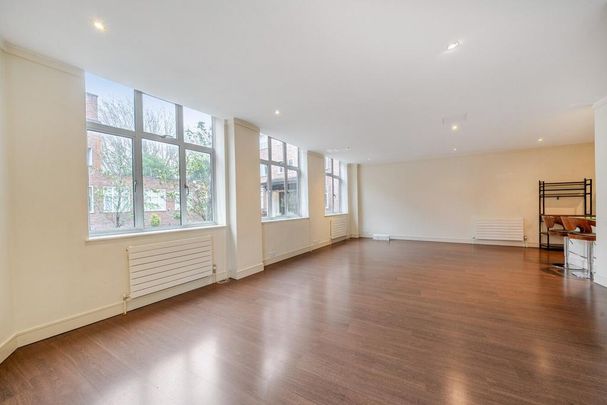 3 bedroom property to rent - Photo 1