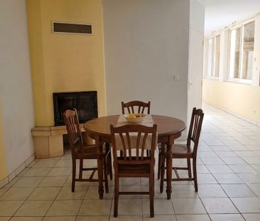 Location Appartement 1 pièce 64m² REALMONT 81120 - Photo 2