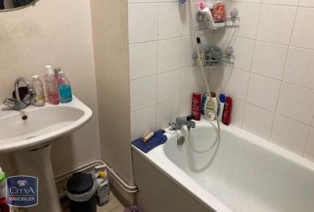 Location Appartement 2 pièces 46m² BUXEROLLES 86180 - Photo 3