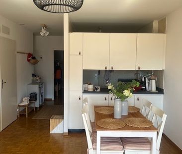 Cosy 2.5 pièces meublé au centre du village. Location saison estivale - Photo 3