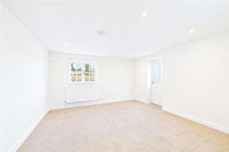 Farm Lane, Mortimer West End, Reading, Hampshire, RG7 - Photo 3