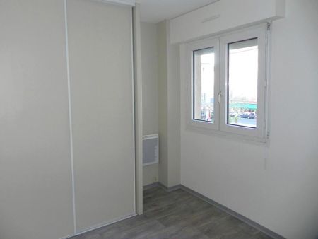 Location Appartement 3 pièces 64m² MILLAU 12100 - Photo 4