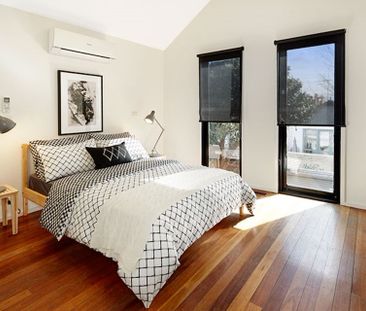 10 Rosamond Street, Balaclava. - Photo 4