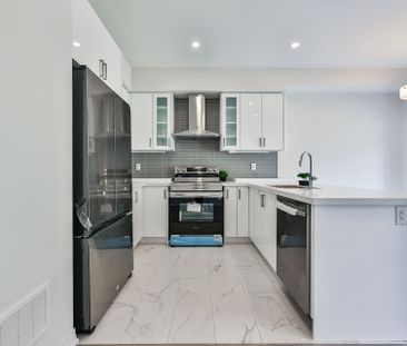 For Lease - 9 Wakeling Drive, Brantford, Ontario - Photo 1