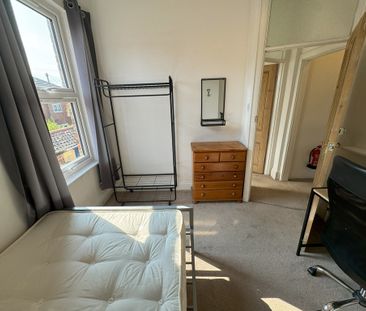 Hawthorn Street, Heworth - P10771 - Photo 5