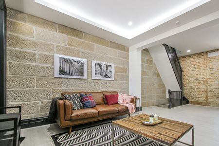 8 Union Street, Pyrmont NSW 2009 - House For Rent | Domain - Photo 2