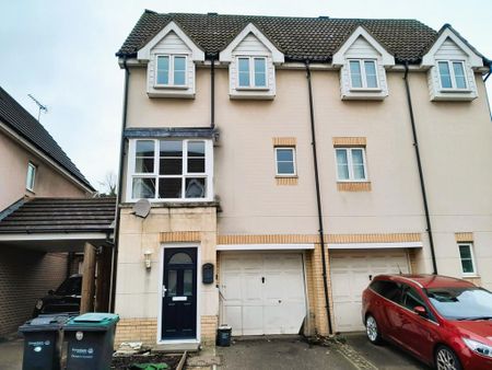 2 bedroom townhouse to rent - Photo 2