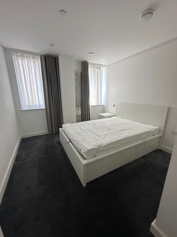 Luxury Flat for Rent in Shoreditch, EC1V - Photo 5