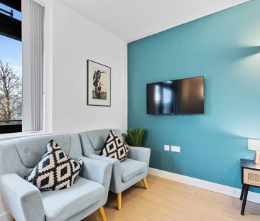 Studio to rent - Photo 6