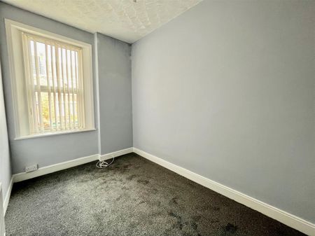 Brighton Road, Gateshead - Photo 3