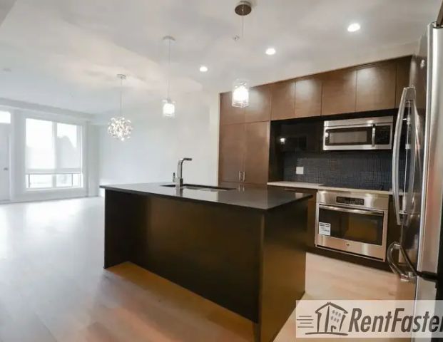 1 Bedroom 1 Bath + PARKING - Next to University Campus & Hospital - Luxury Condo | 208 - 11710 87 Ave NW, Edmonton - Photo 1